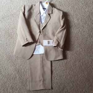 NEW boys 4 piece khaki suit